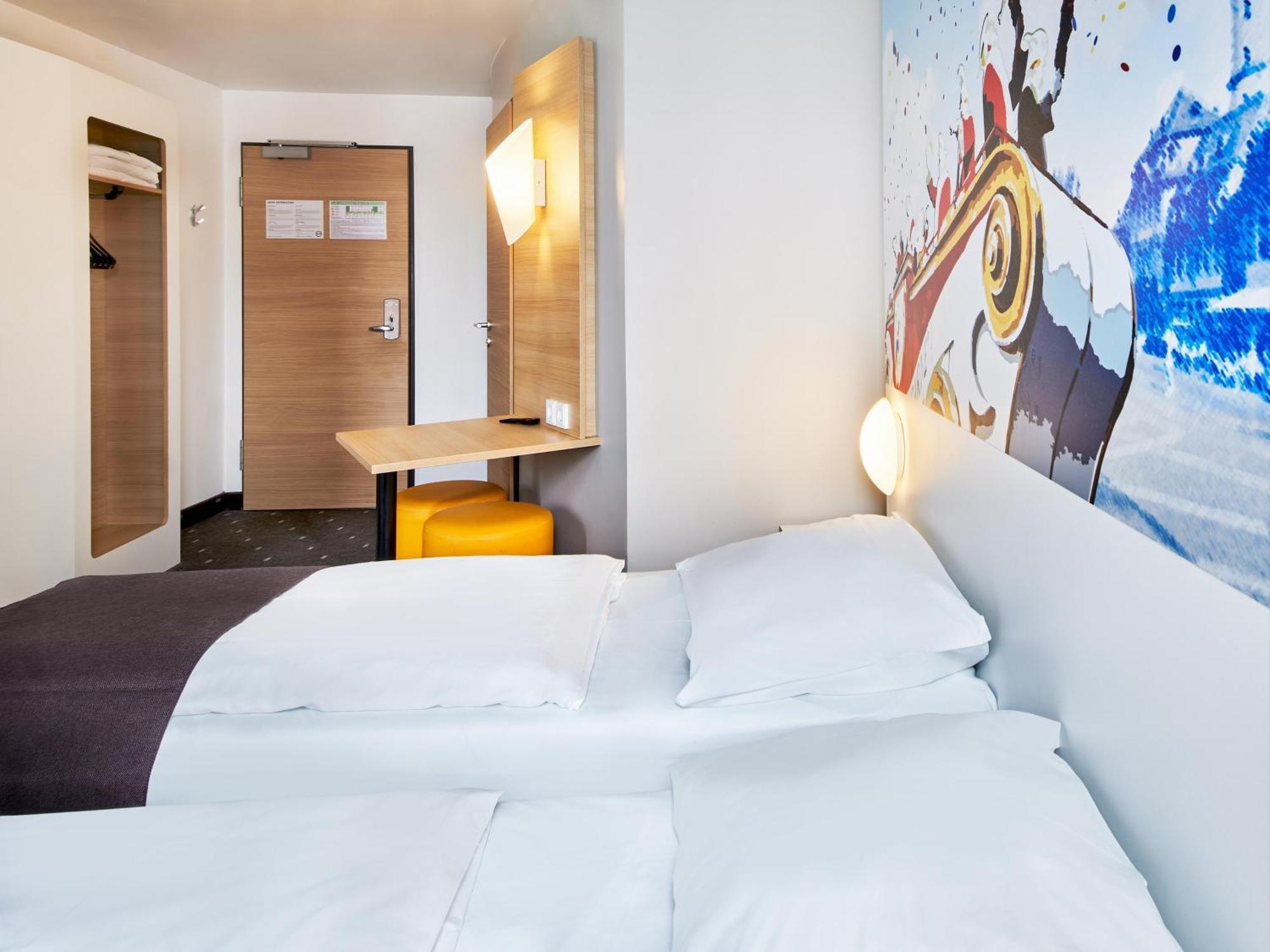 B&B Hotel Mainz-Hbf ภายนอก รูปภาพ