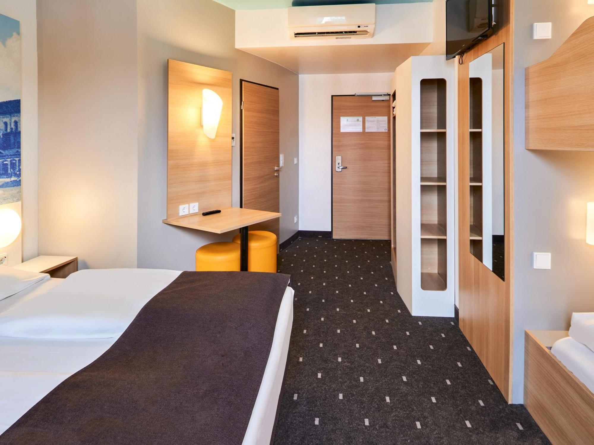 B&B Hotel Mainz-Hbf ภายนอก รูปภาพ